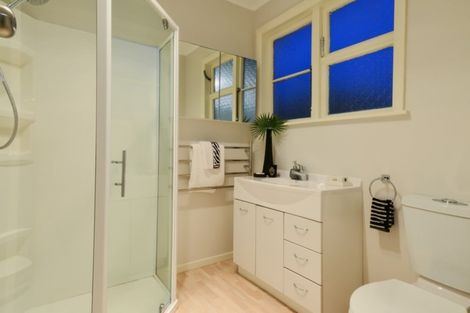 Photo of property in 3 Newall Street, Hamilton East, Hamilton, 3216