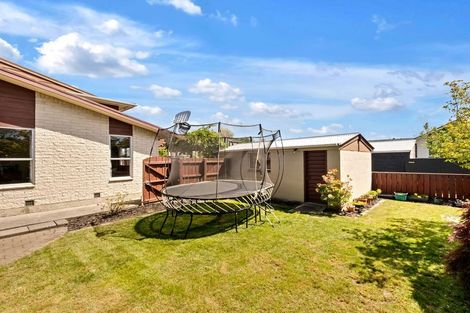 Photo of property in 8b Wyatt Place, Russley, Christchurch, 8042