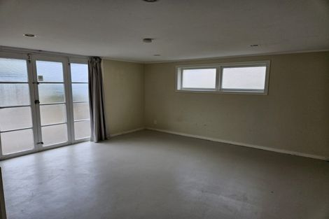 Photo of property in 11 Britton Avenue, Mount Roskill, Auckland, 1041