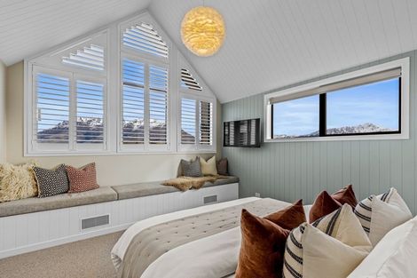 Photo of property in 4 Mckellar Drive, Jacks Point, Queenstown, 9371