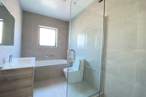 Photo of property in 8 Parton Road, Pukekohe, 2120