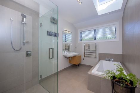 Photo of property in 66a Golf Course Road, Wanaka, 9305