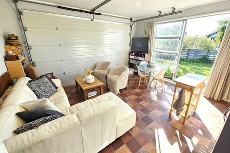 Photo of property in 108 Mahoe Place, Matarangi, Whitianga, 3592