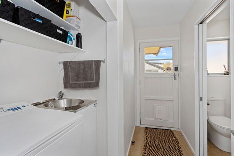 Photo of property in 24 Wades Avenue, Saint Martins, Christchurch, 8022