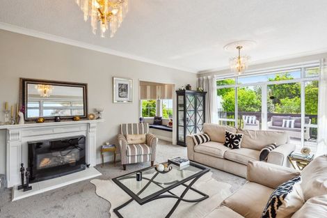 Photo of property in 47 Golf Road, Paraparaumu Beach, Paraparaumu, 5032