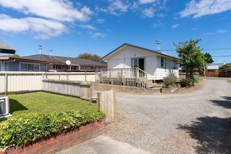Photo of property in 59 Martin Road, Paraparaumu Beach, Paraparaumu, 5032