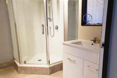 Photo of property in 2/410 The Esplanade, Island Bay, Wellington, 6023