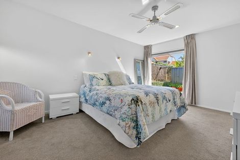 Photo of property in 1/6 Fenwick Avenue, Milford, Auckland, 0620