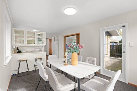 Photo of property in 115 Withells Road, Avonhead, Christchurch, 8042