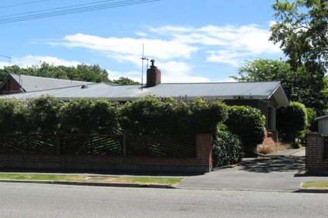 Photo of property in 97 Avonhead Road, Avonhead, Christchurch, 8042