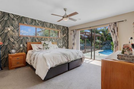 Photo of property in 6 Citation Way, Botany Downs, Auckland, 2010