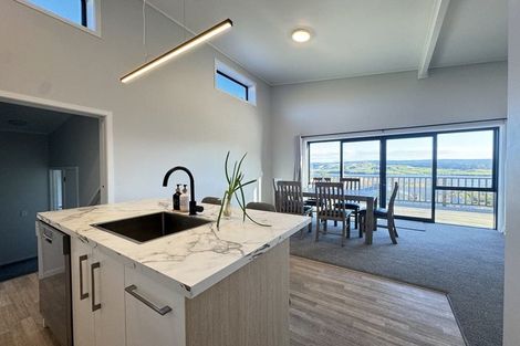 Photo of property in 32 Nore Street, Waihola, Milton, 9073