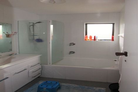 Photo of property in 1/46 Rollerson Street, Papakura, 2110