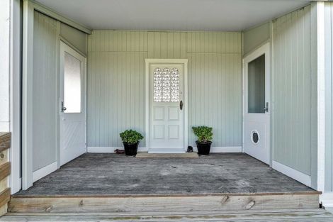 Photo of property in 42b Flint Road West, Stratford, 4332