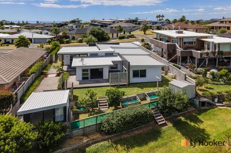 Photo of property in 38 Browns Drive, Waihi Beach, 3611