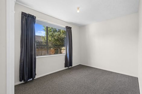 Photo of property in 32 Greenock Street, Redwood, Christchurch, 8051