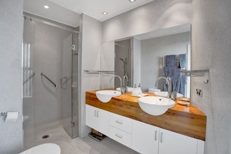 Photo of property in 368a Devon Street West, Lynmouth, New Plymouth, 4310