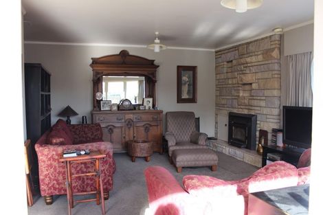 Photo of property in 12 Stewart Place, Melville, Hamilton, 3206