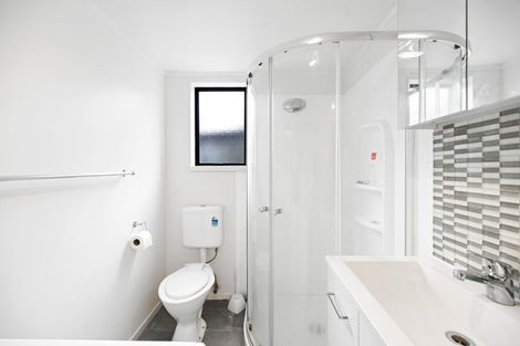 Photo of property in 64 Aurora Terrace, Hillcrest, Hamilton, 3216