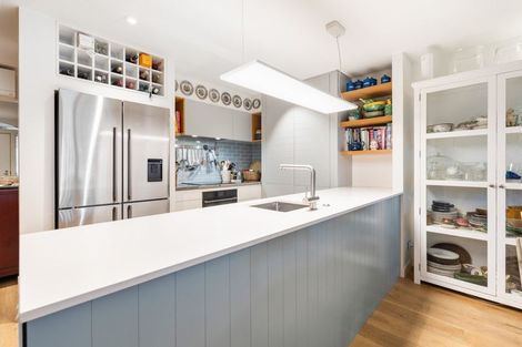 Photo of property in The Sands Apartments, 13/47 The Strand, Takapuna, Auckland, 0622