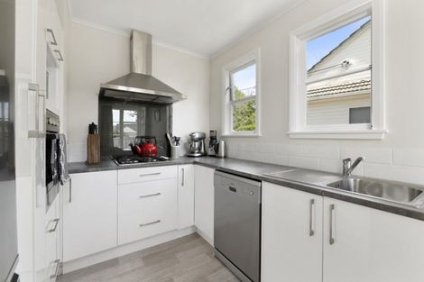 Photo of property in 6 Keys Street, Naenae, Lower Hutt, 5011