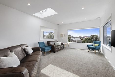 Photo of property in 26 Beach Road, Castor Bay, Auckland, 0620