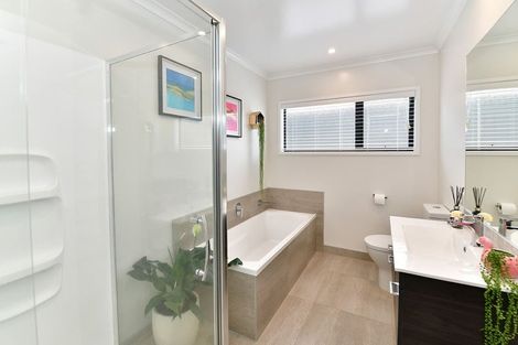 Photo of property in 47 Barcliff Terrace, Gulf Harbour, Whangaparaoa, 0930