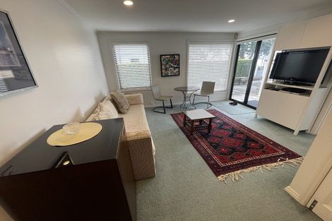 Photo of property in 22 King Edward Parade, Devonport, Auckland, 0624