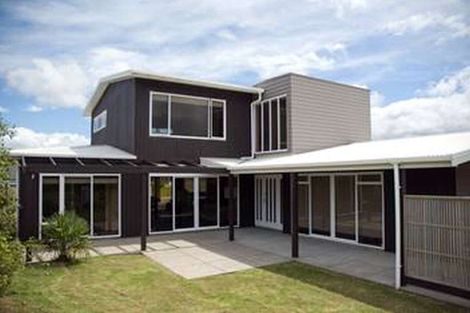 Photo of property in 86 Joan Gaskell Drive, Whitianga, 3510