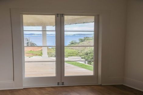 Photo of property in 204 Cape Rodney Road, Leigh, 0985