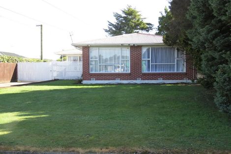 Photo of property in 64 Staveley Street, Avonhead, Christchurch, 8042