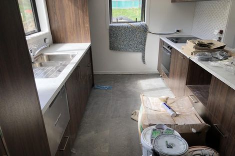 Photo of property in 31 Oakum Road, Whitby, Porirua, 5024