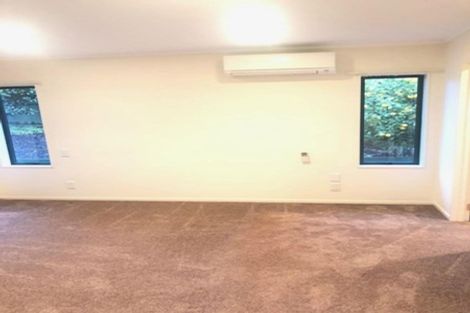 Photo of property in 3 John Brooke Crescent, East Tamaki Heights, Auckland, 2016