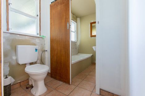 Photo of property in 82 Guy Street, Dannevirke, 4930