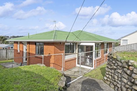 Photo of property in 70 Miramar North Road, Miramar, Wellington, 6022