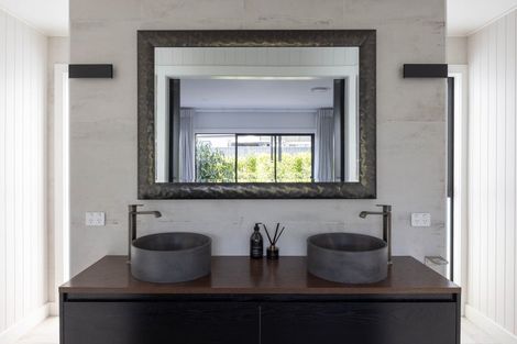Photo of property in 23 Rich Rise, Havelock North, 4130