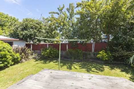Photo of property in 87 Olliviers Road, Phillipstown, Christchurch, 8011