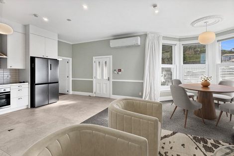 Photo of property in 1 Bidwill Street, Mount Cook, Wellington, 6021