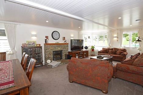 Photo of property in 956 Oneriri Road, Kaiwaka, 0573