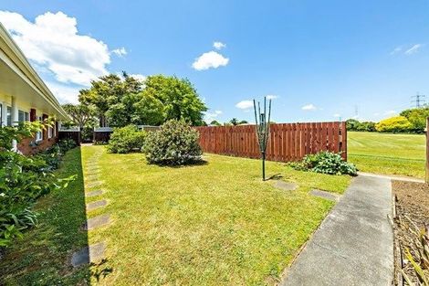 Photo of property in 56 Rushgreen Avenue, Pahurehure, Papakura, 2113