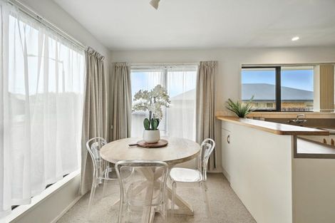 Photo of property in 4 Seadown Crescent, Amberley, 7410