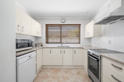 Photo of property in 150 Whitford Road, Somerville, Auckland, 2014