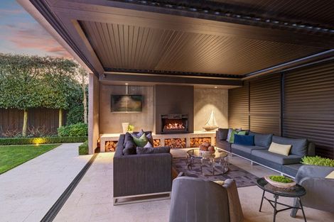 Photo of property in 48 Clissold Street, Merivale, Christchurch, 8014