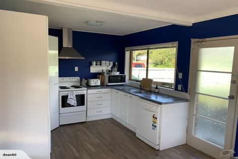 Photo of property in 2/47 Glamorgan Drive, Torbay, Auckland, 0630