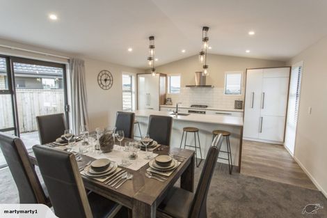 Photo of property in 2 Claremont Crescent, Amberley, 7410