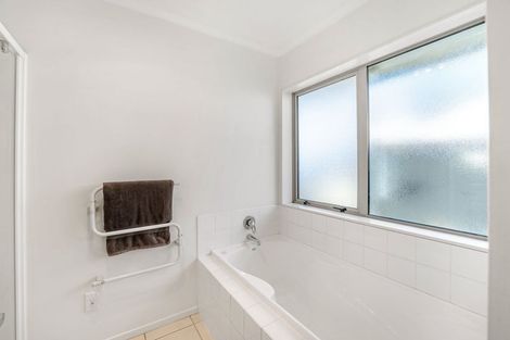 Photo of property in 12 Maurice Stanton Place, Shirley, Christchurch, 8052