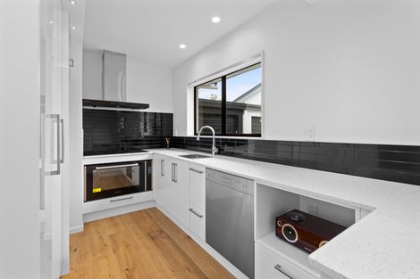 Photo of property in 82 Princes Street, Cambridge, 3434