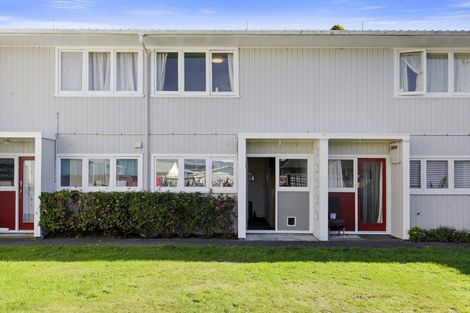 Photo of property in 8/6-8 Keys Street, Elderslea, Upper Hutt, 5018