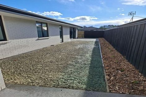 Photo of property in 11 Oakmill Drive, Casebrook, Christchurch, 8051