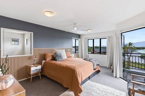 Photo of property in 5 Rifleman Lane, Paraparaumu Beach, Paraparaumu, 5032